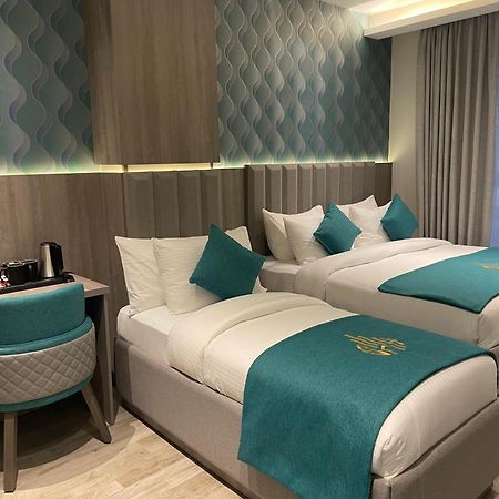 Soho Midtown Hotel Ash Shumaysani Екстериор снимка