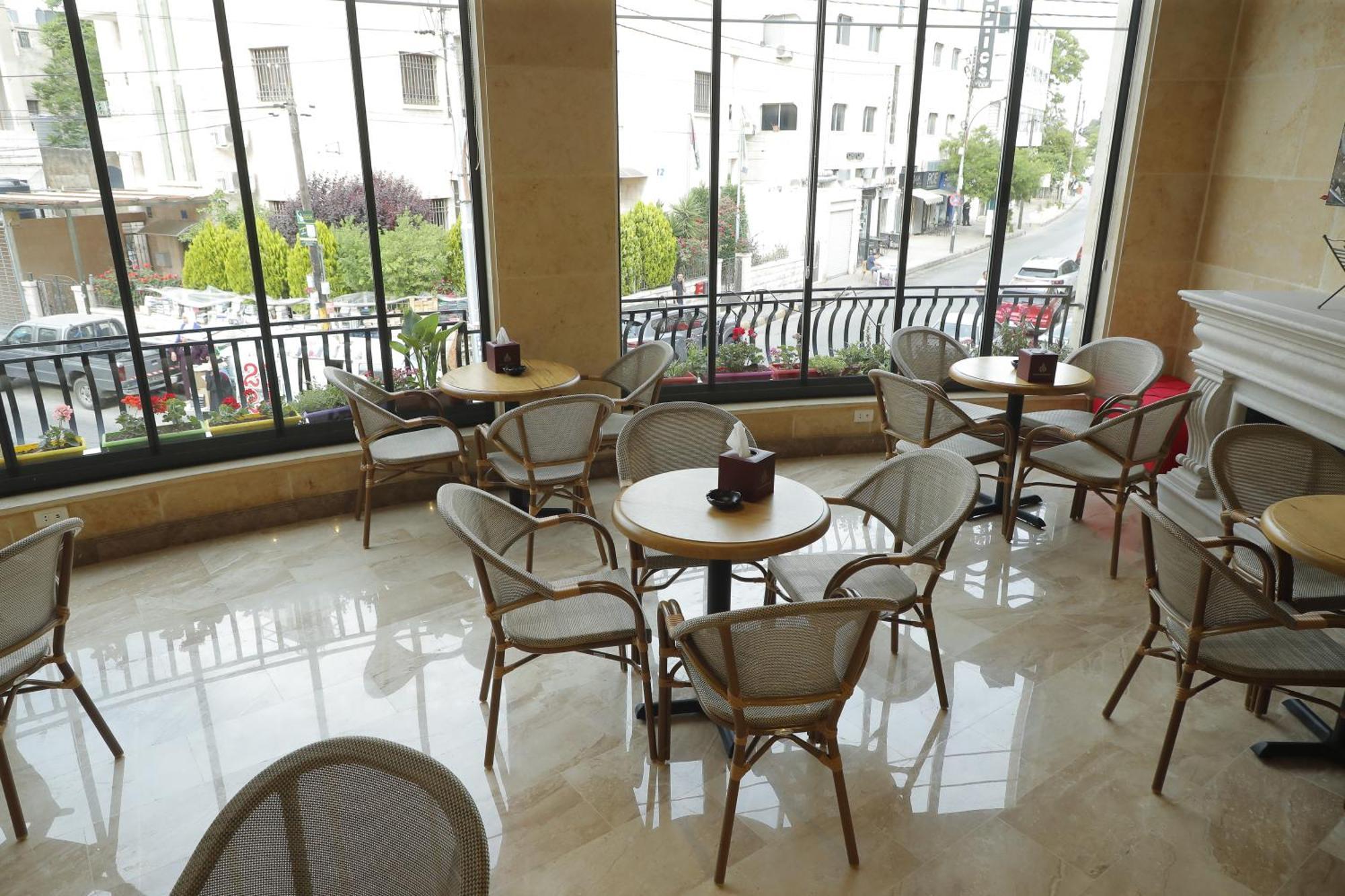 Soho Midtown Hotel Ash Shumaysani Екстериор снимка