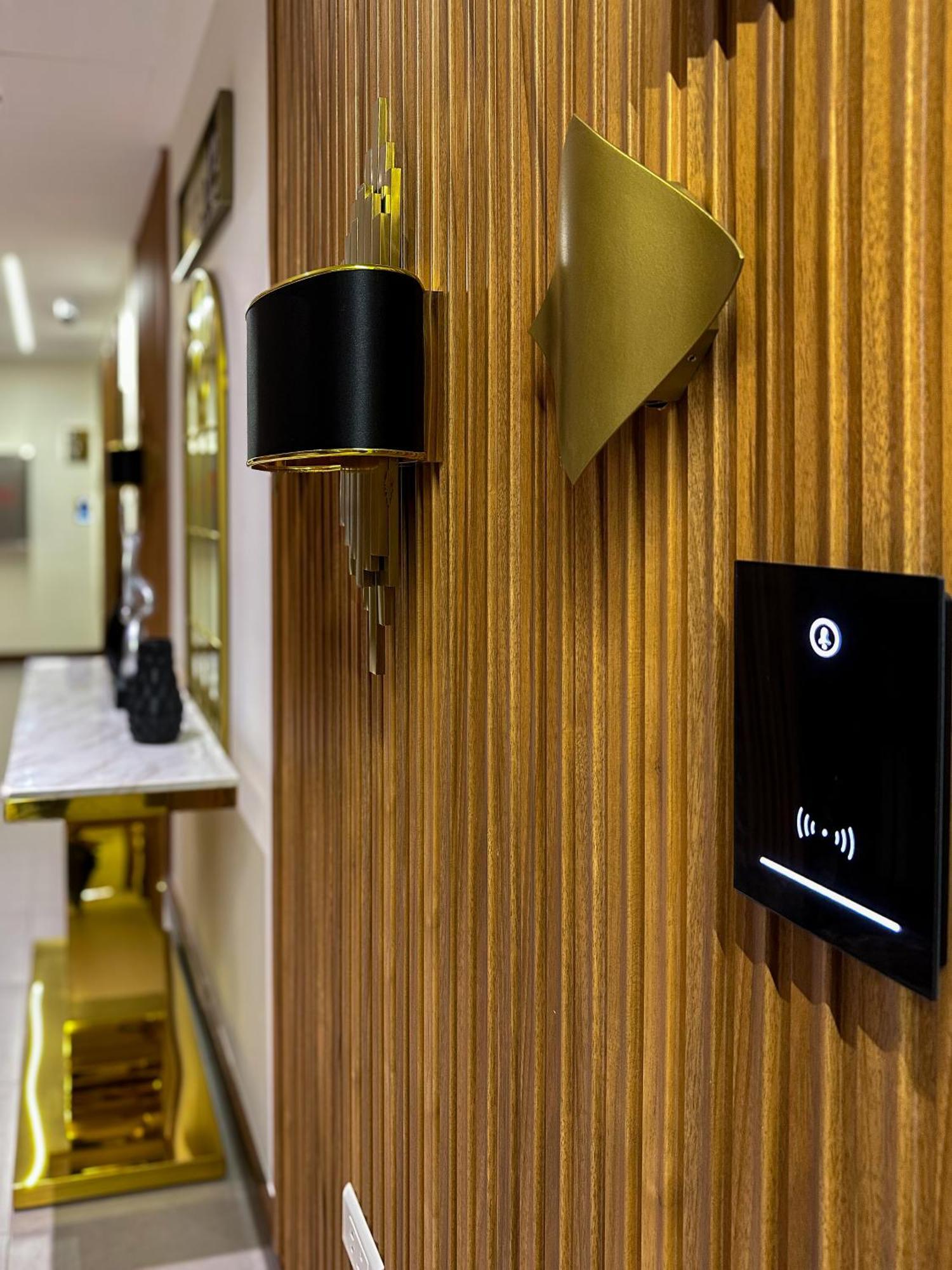 Soho Midtown Hotel Ash Shumaysani Екстериор снимка
